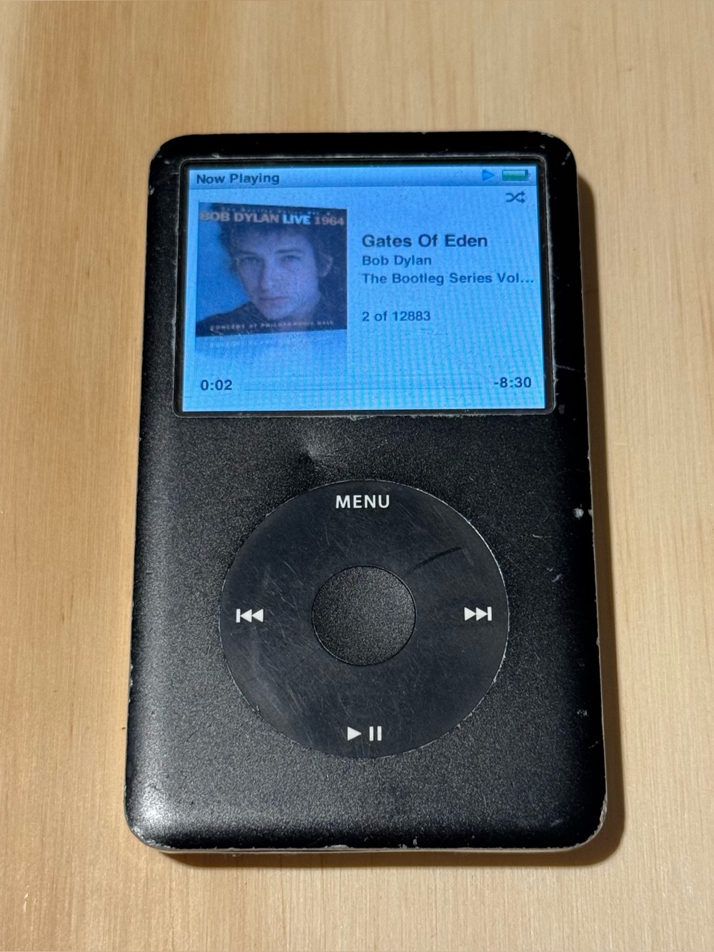 iPod Model:A1238 6thGEN 80GB Blk Tested Ok Battery 5-7hr w/12883Song-Charger